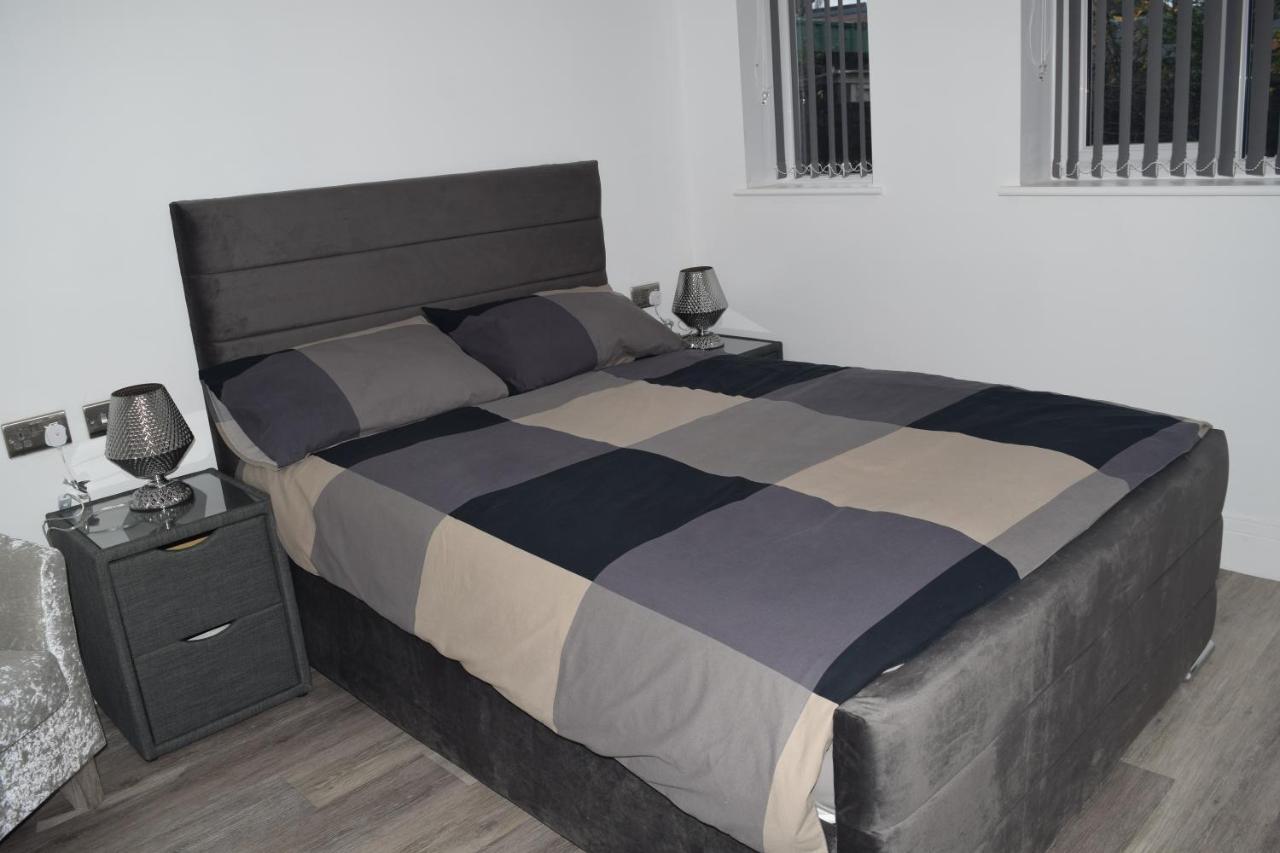 Airport Padzzz Apartment Уидъншоо Екстериор снимка